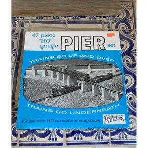Atlas HO Gauge Pier Set No. 80 47 Piece Elevated Track Support Set Complete Vtg